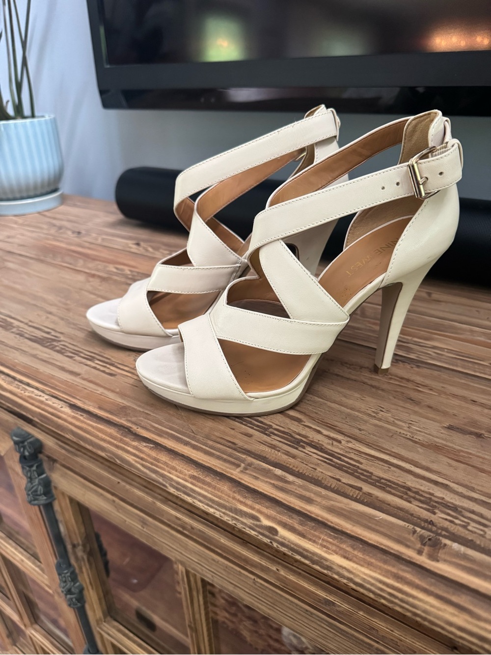 Size 7 Nine West Cream Strappy Platform Stiletto Sandals
